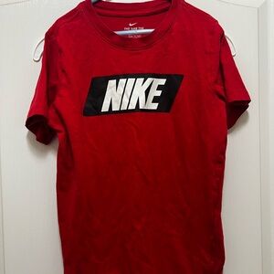 Nike Red Short Sleeve Tee Classic Design